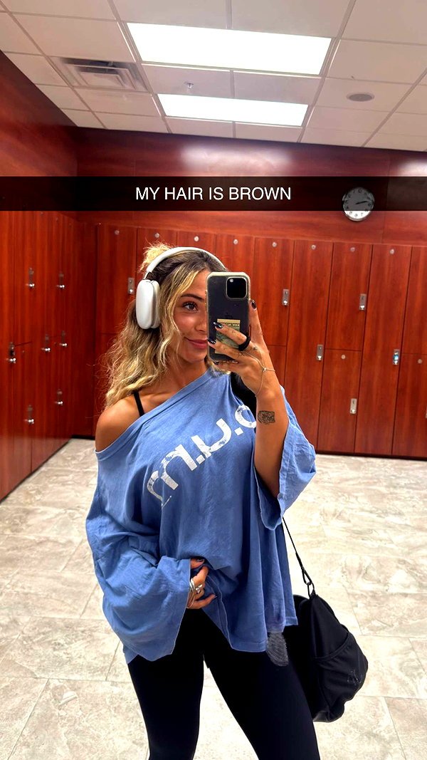 emelye.ender snapchat image archive image