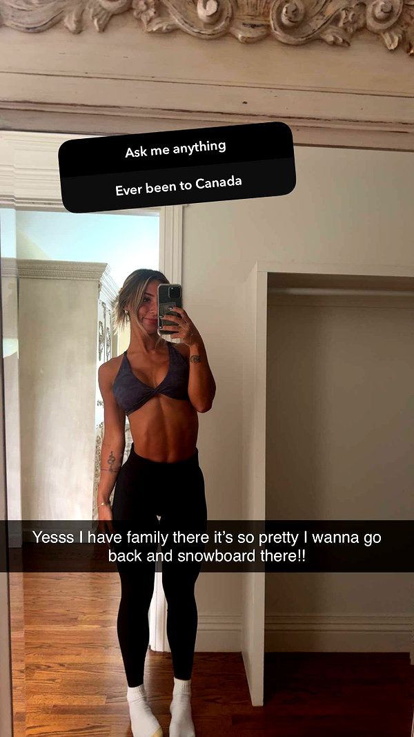 emelye.ender snapchat image archive image