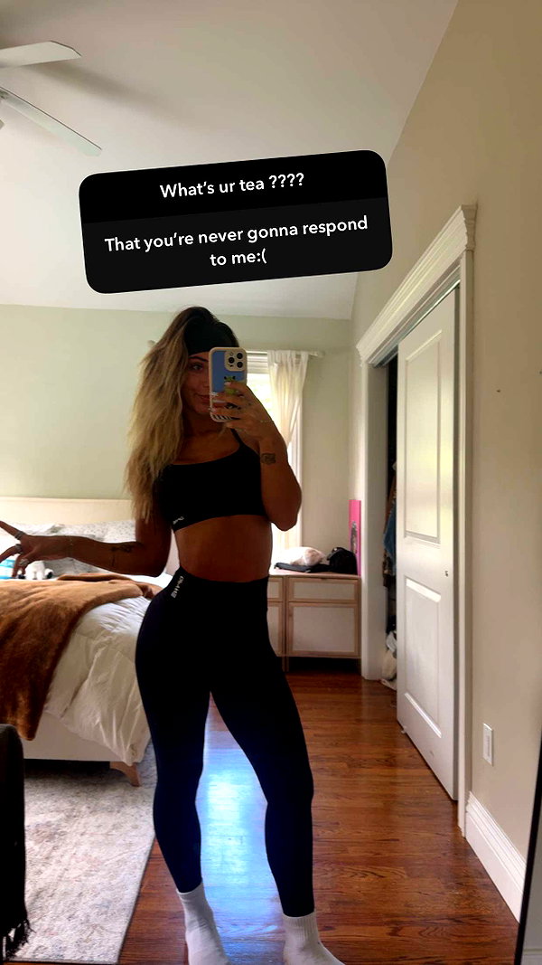 emelye.ender snapchat image archive image