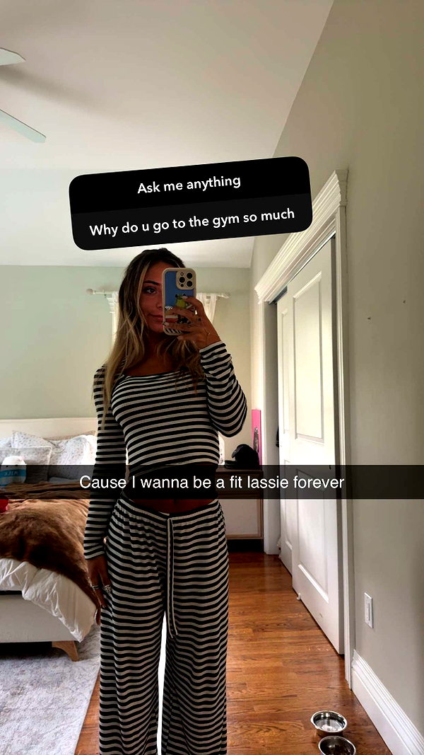 emelye.ender snapchat image archive image