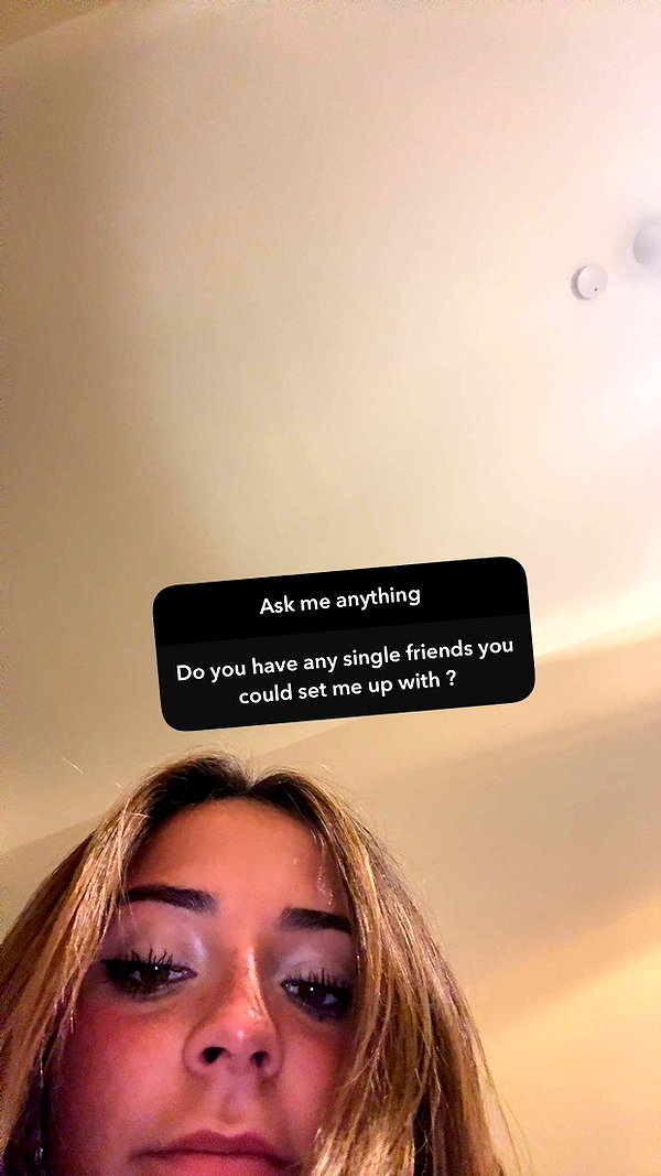emelye.ender snapchat image archive image
