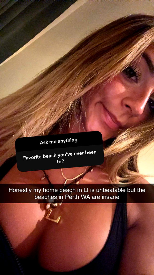 emelye.ender snapchat image archive image