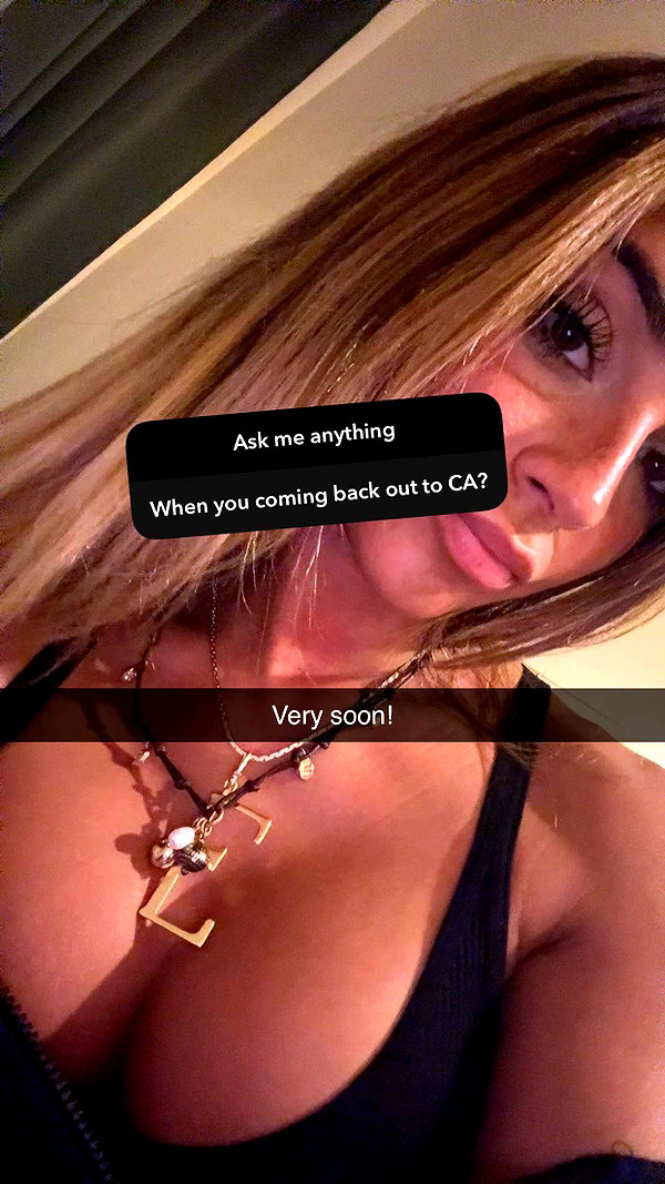 emelye.ender snapchat image archive image