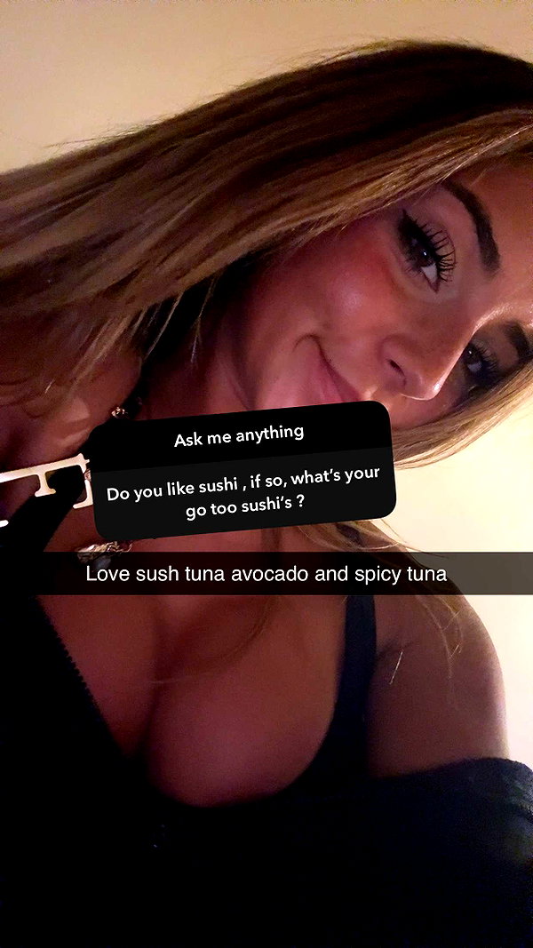 emelye.ender snapchat image archive image
