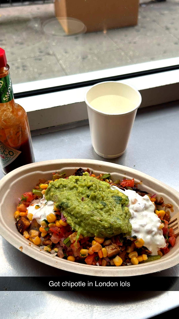 emelye.ender snapchat image archive image