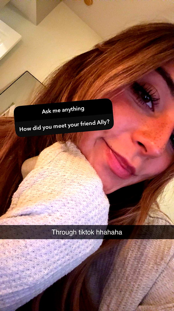 emelye.ender snapchat image archive image