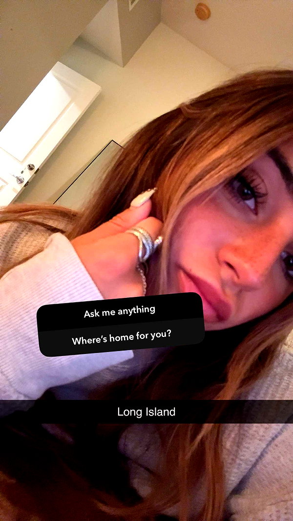emelye.ender snapchat image archive image