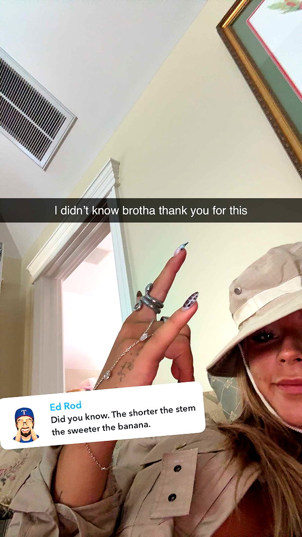 emelye.ender snapchat image archive image