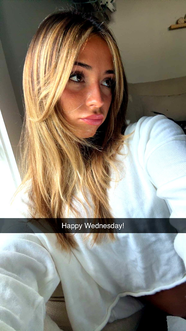 emelye.ender snapchat image archive image