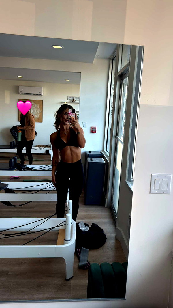 emelye.ender snapchat image archive image