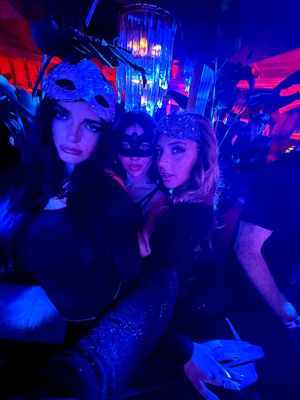 emelye.ender snapchat image archive image