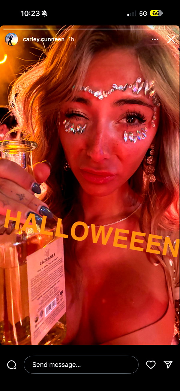 emelye.ender snapchat image archive image