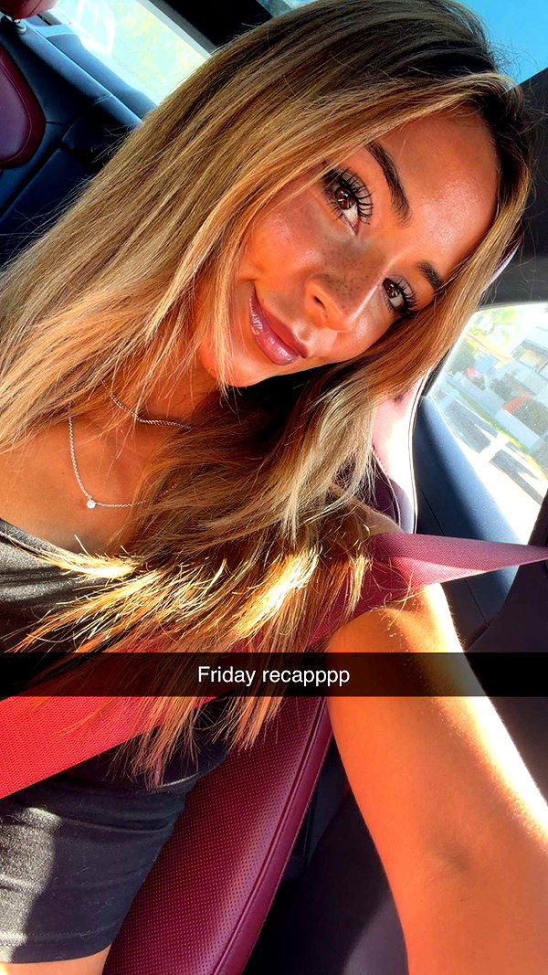 emelye.ender snapchat image archive image