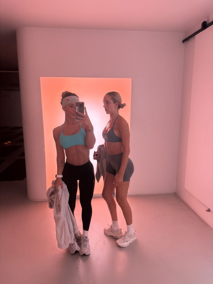 emelye.ender snapchat image archive image