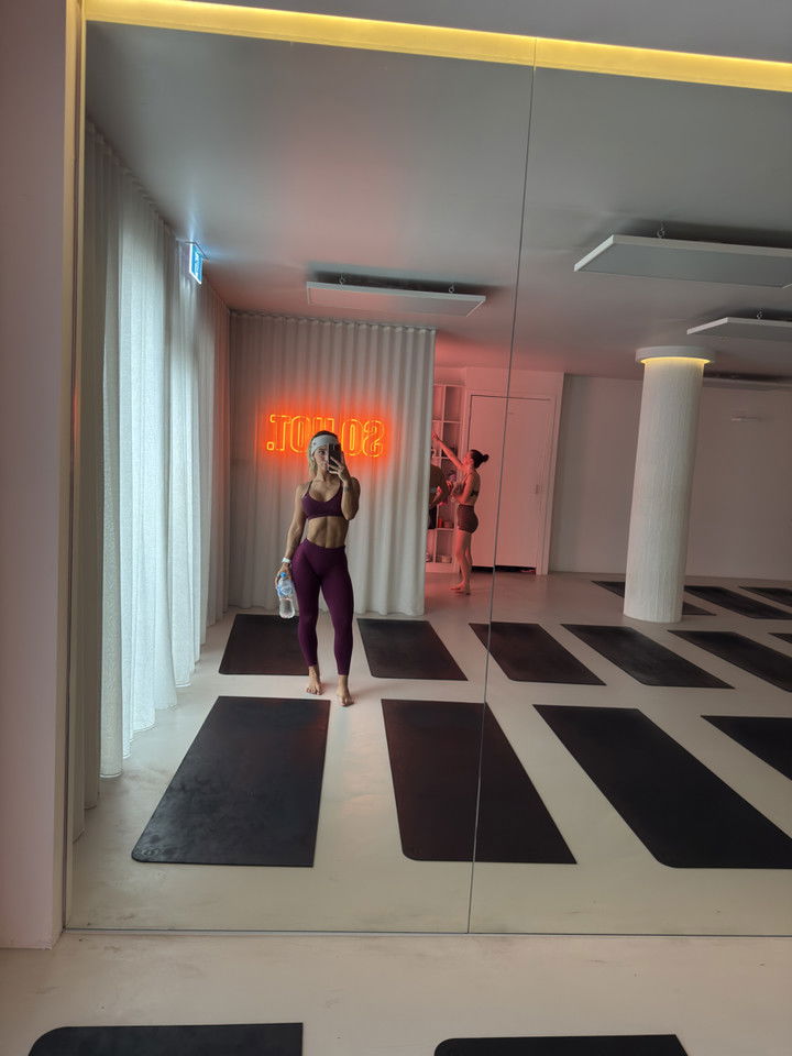 emelye.ender snapchat image archive image