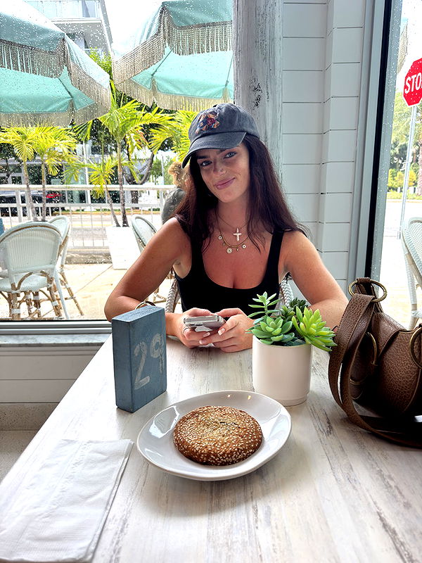 emelye.ender image ~ Altpins