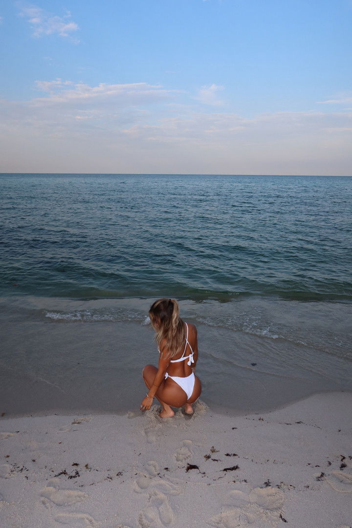 emelye.ender snapchat image archive image