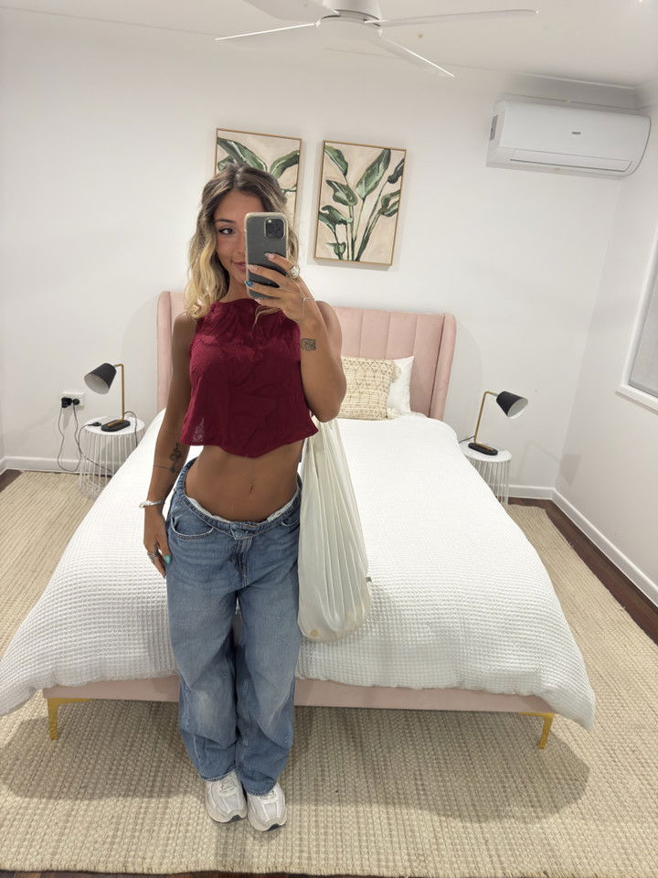 emelye.ender snapchat image archive image