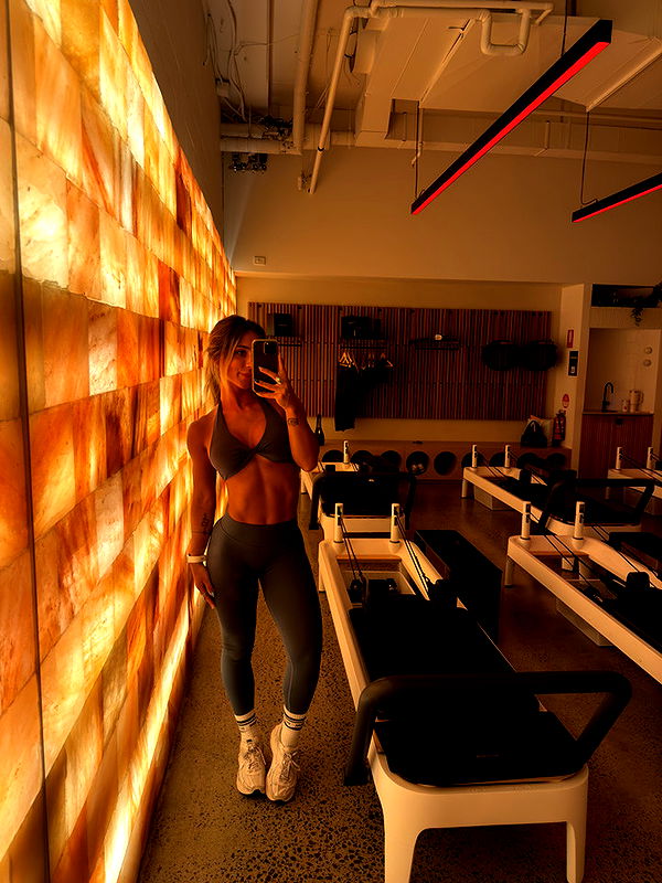 emelye.ender image ~ Altpins