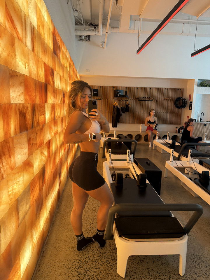 emelye.ender snapchat image archive image