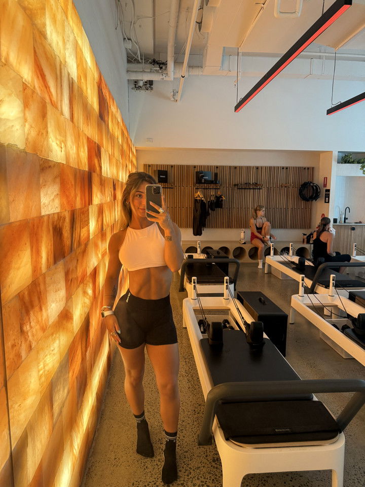 emelye.ender snapchat image archive image