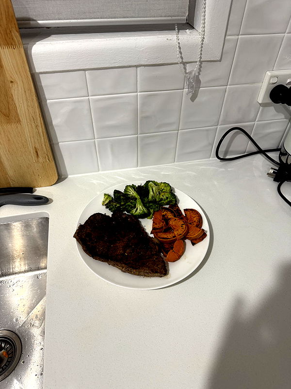 emelye.ender image ~ Altpins