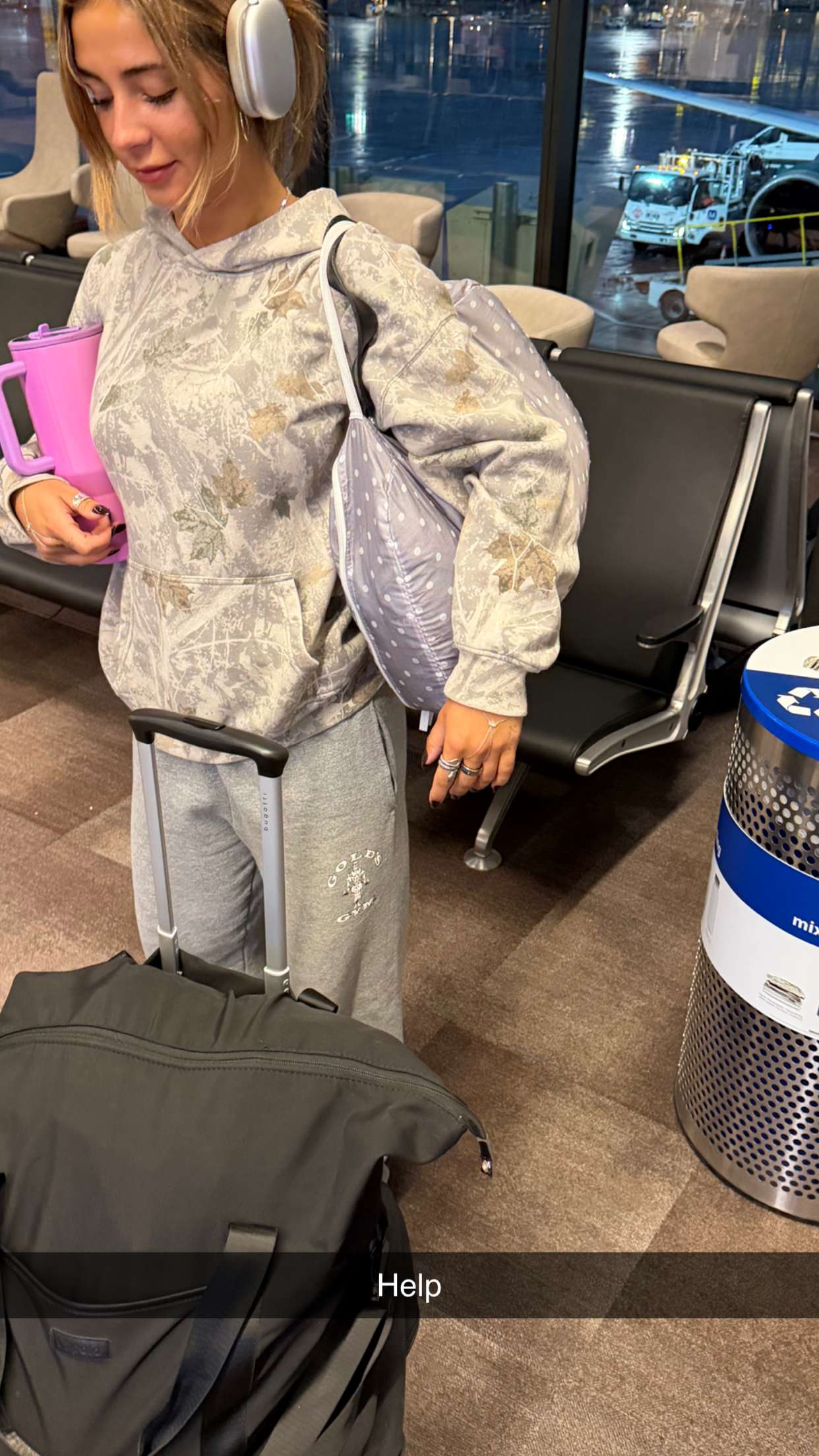 emelye.ender snapchat image archive image