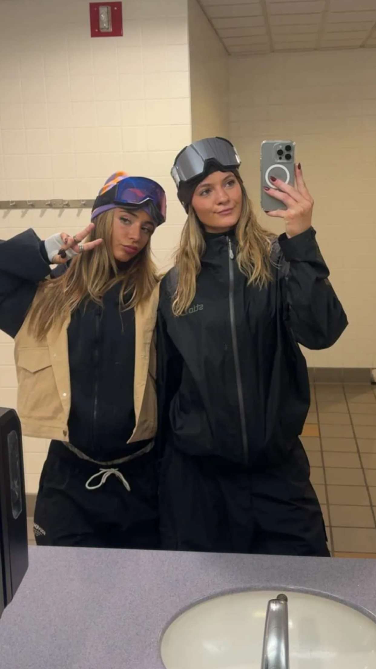 emelye.ender snapchat image archive image