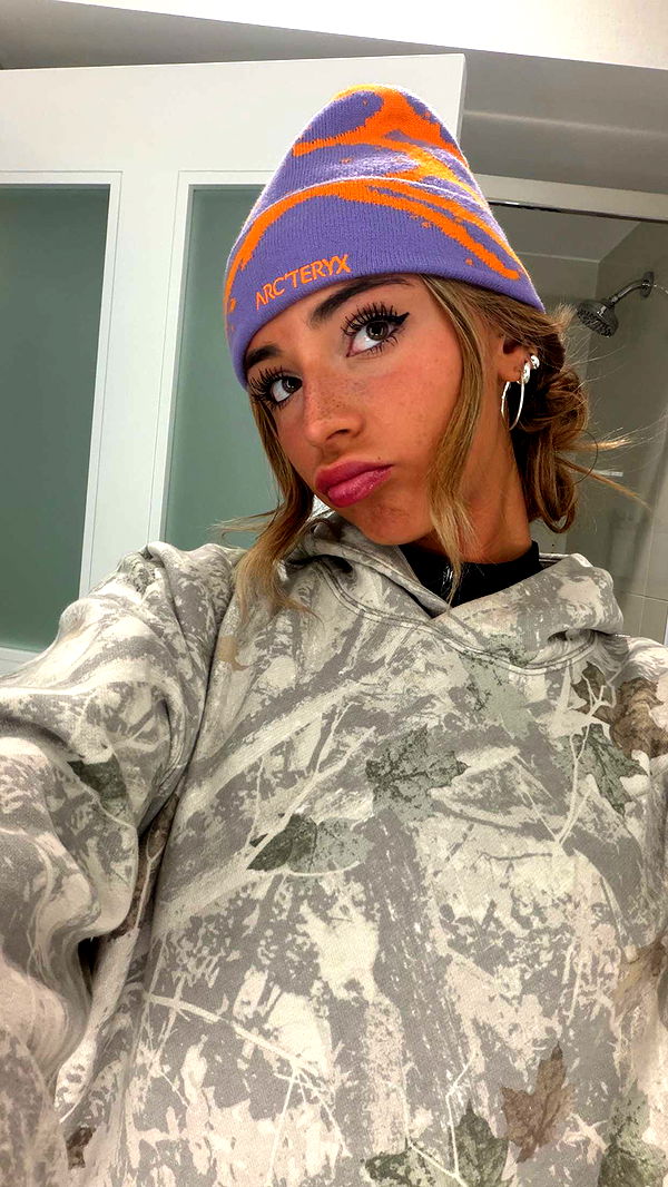 emelye.ender image ~ Altpins