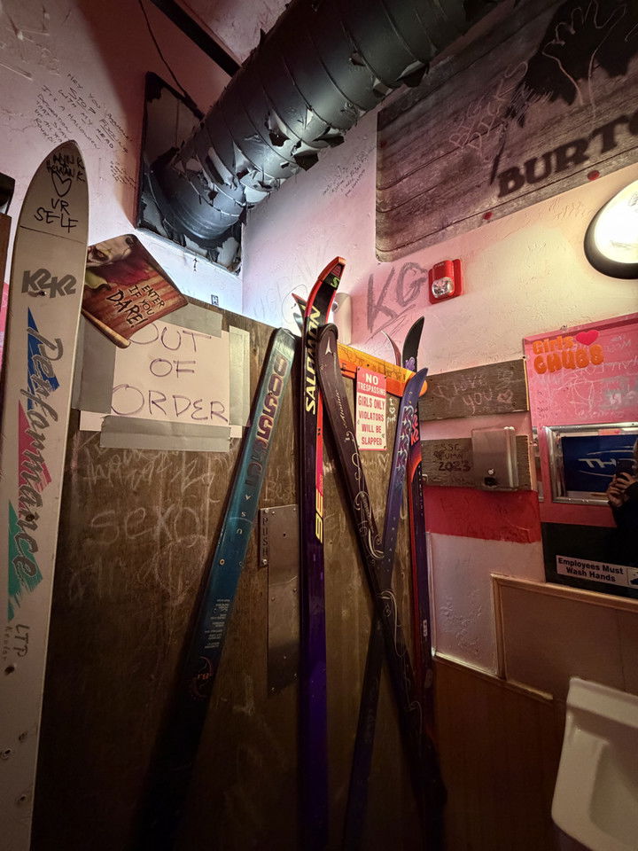 emelye.ender snapchat image archive image