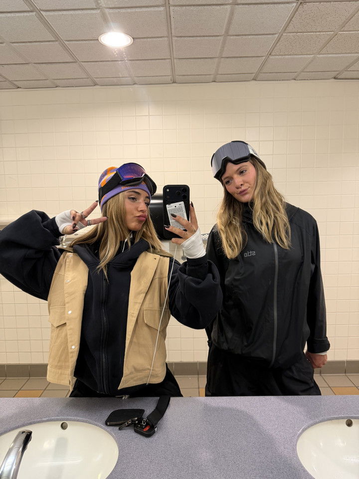 emelye.ender snapchat image archive image