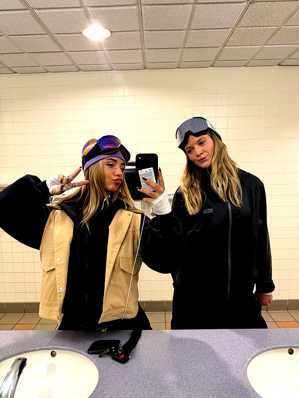 emelye.ender image ~ Altpins