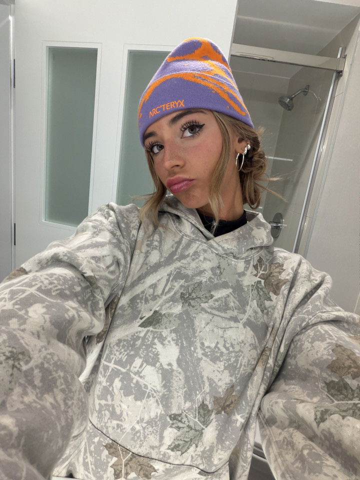 emelye.ender snapchat image archive image