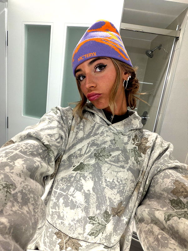 emelye.ender image ~ Altpins