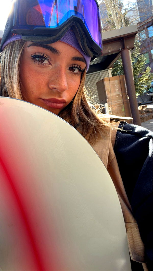 emelye.ender image ~ Altpins