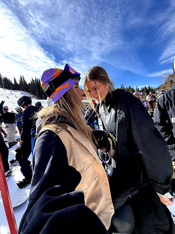 emelye.ender image ~ Altpins