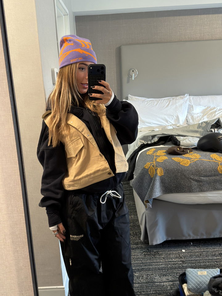 emelye.ender snapchat image archive image