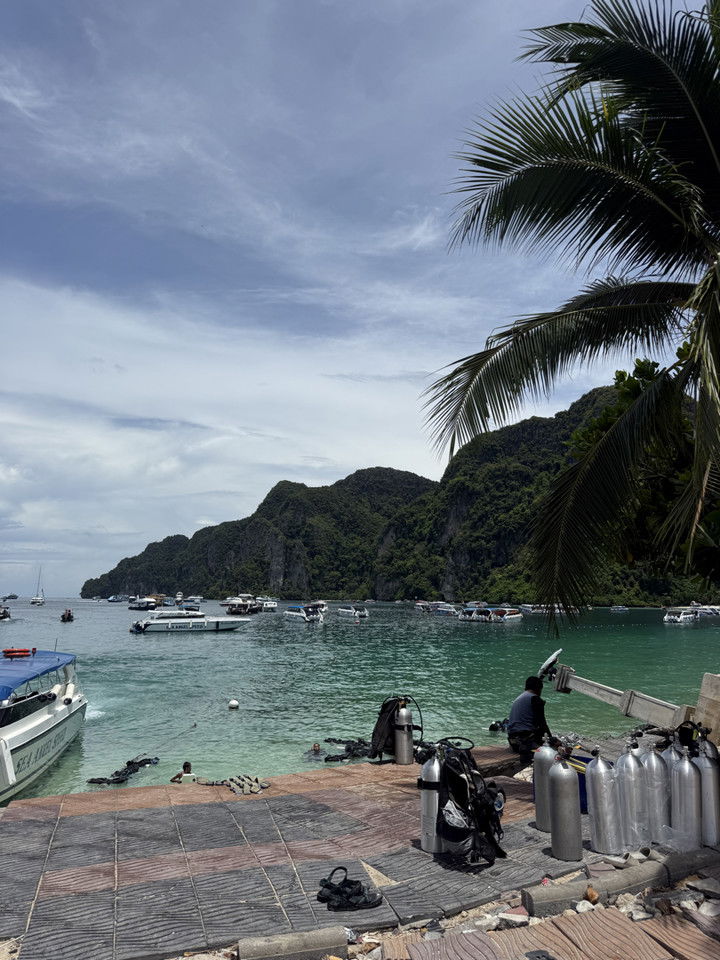 emelye.ender snapchat image archive image