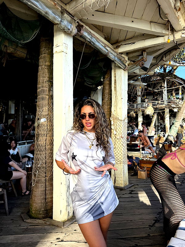 emelye.ender image ~ Altpins