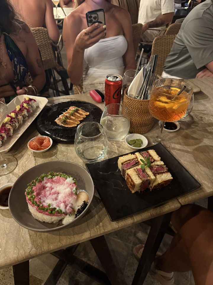 emelye.ender snapchat image archive image