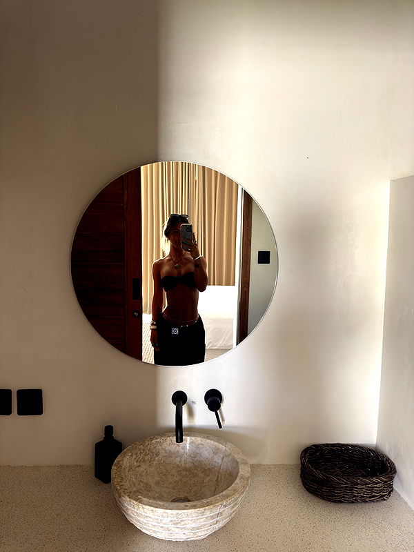 emelye.ender image ~ Altpins