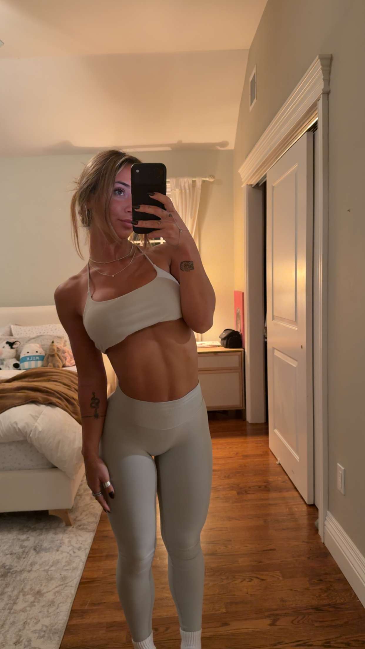 emelye.ender snapchat image archive image