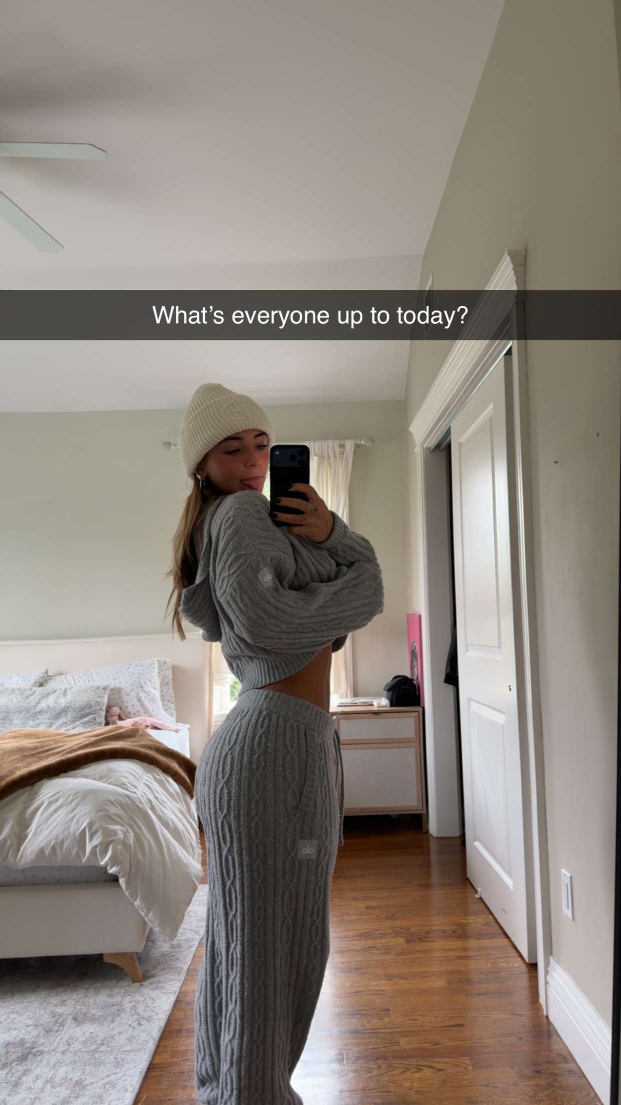 emelye.ender snapchat image archive image