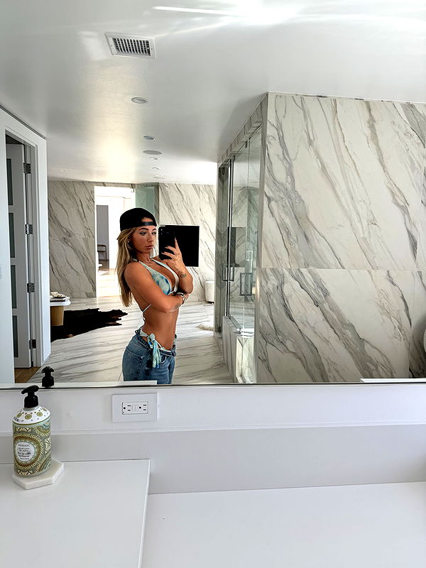 emelye.ender image ~ Altpins