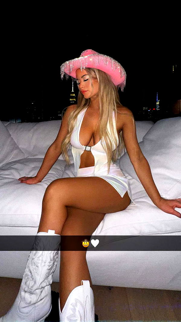 emilyelizabbeth image ~ Altpins