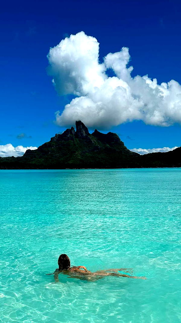 emilyelizabbeth image ~ Altpins