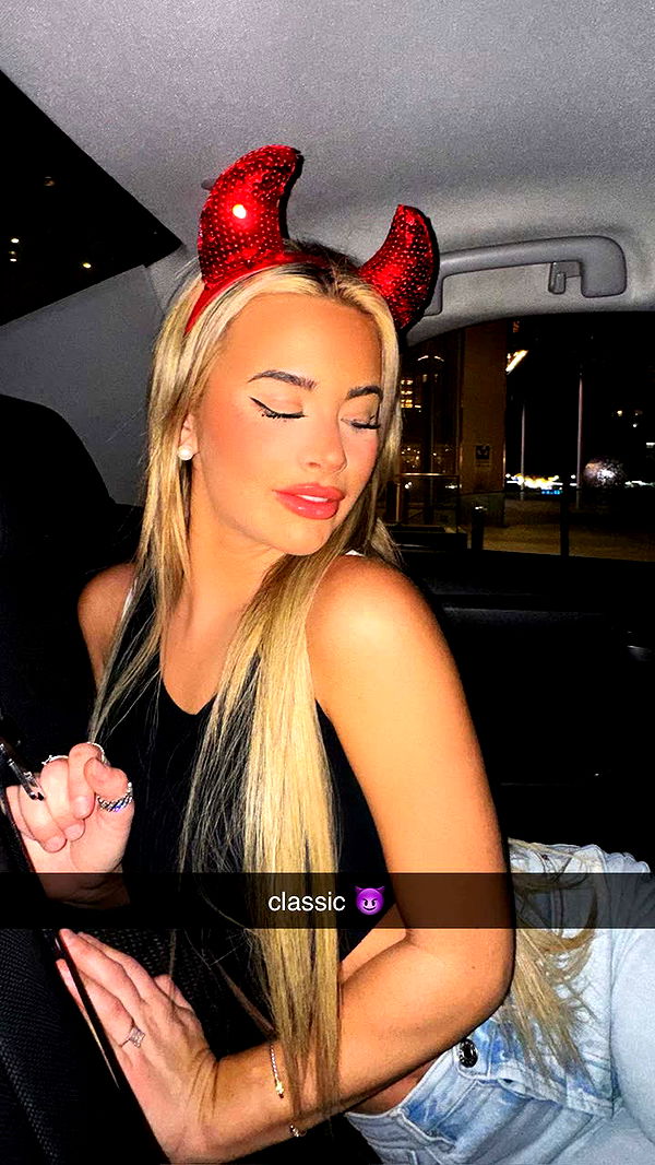 emilyelizabbeth image ~ Altpins