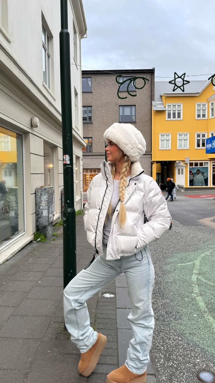 emilyelizabbeth snapchat image archive image