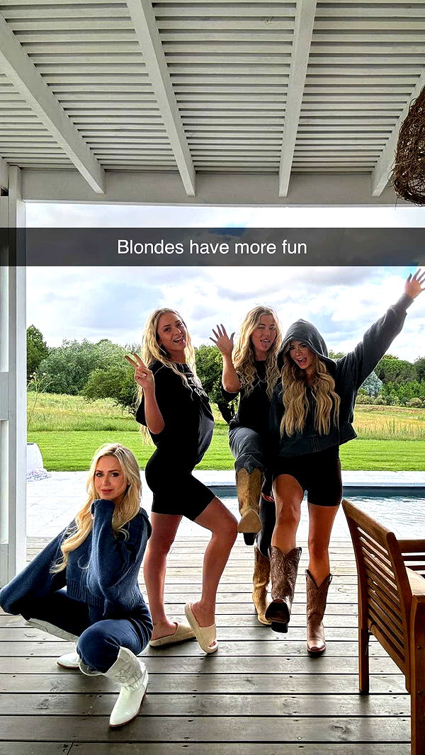 emilyelizabbeth image ~ Altpins