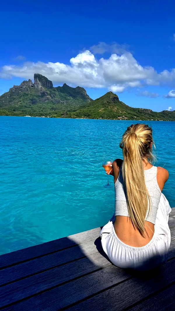 emilyelizabbeth image ~ Altpins